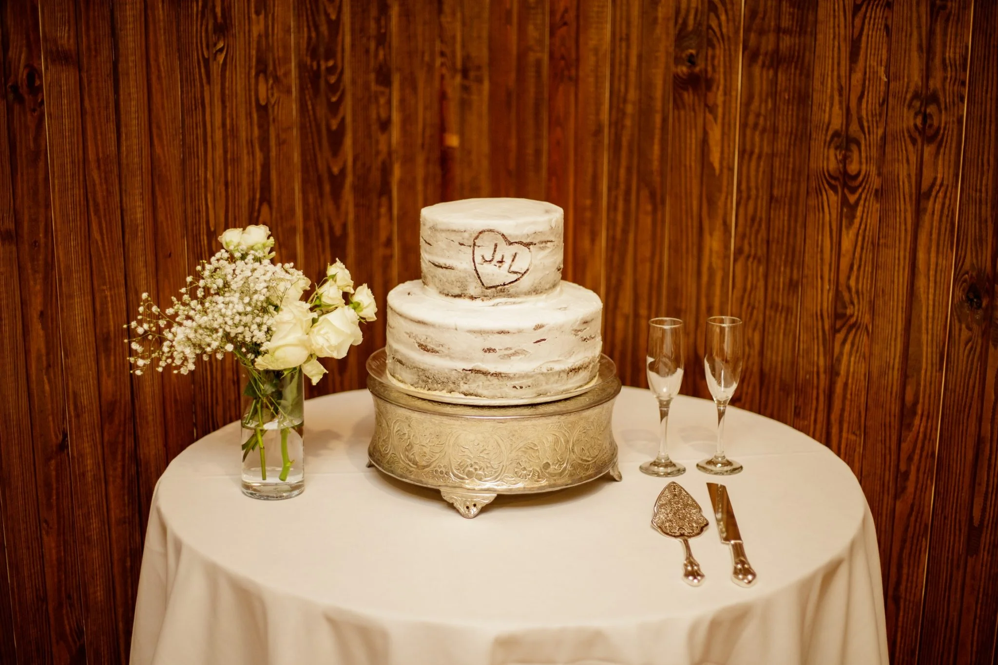 Lindsey & Jared - Everything Together, Down to the Cake
